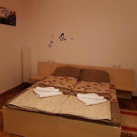 Apartament Ultracentral Sibiu Apartment ภายนอก รูปภาพ