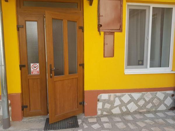 Apartament Ultracentral Sibiu Apartment ภายนอก รูปภาพ