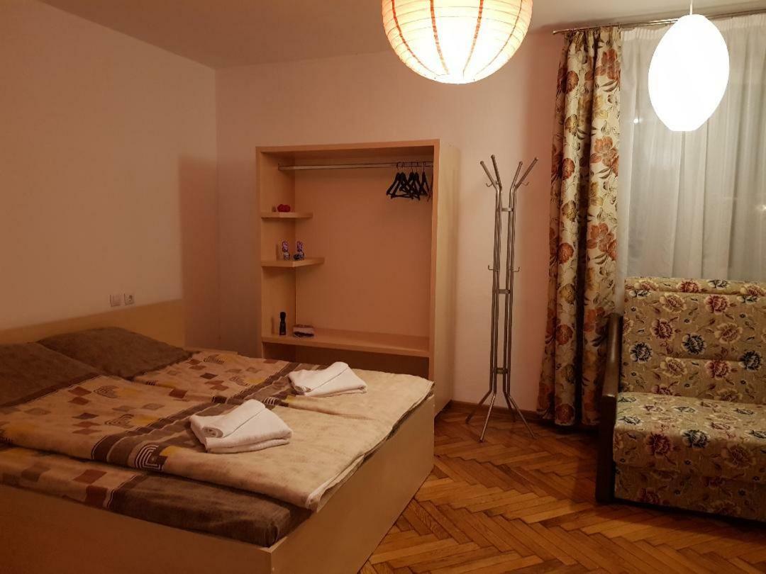 Apartament Ultracentral Sibiu Apartment ภายนอก รูปภาพ